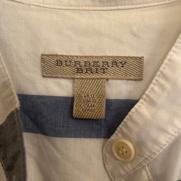 Sleeveless Burberry dress - Picture 2 of 10